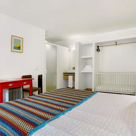 House T1 * Calheta (Madeira)